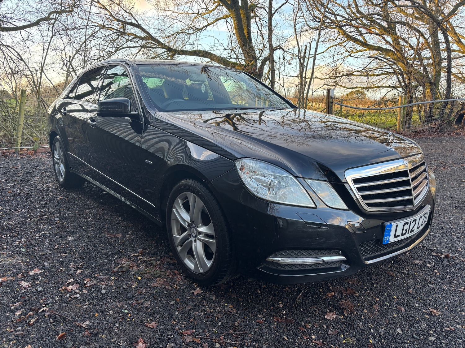 Used Mercedes-Benz E Class 2012 for sale - 77206941: Photo 3
