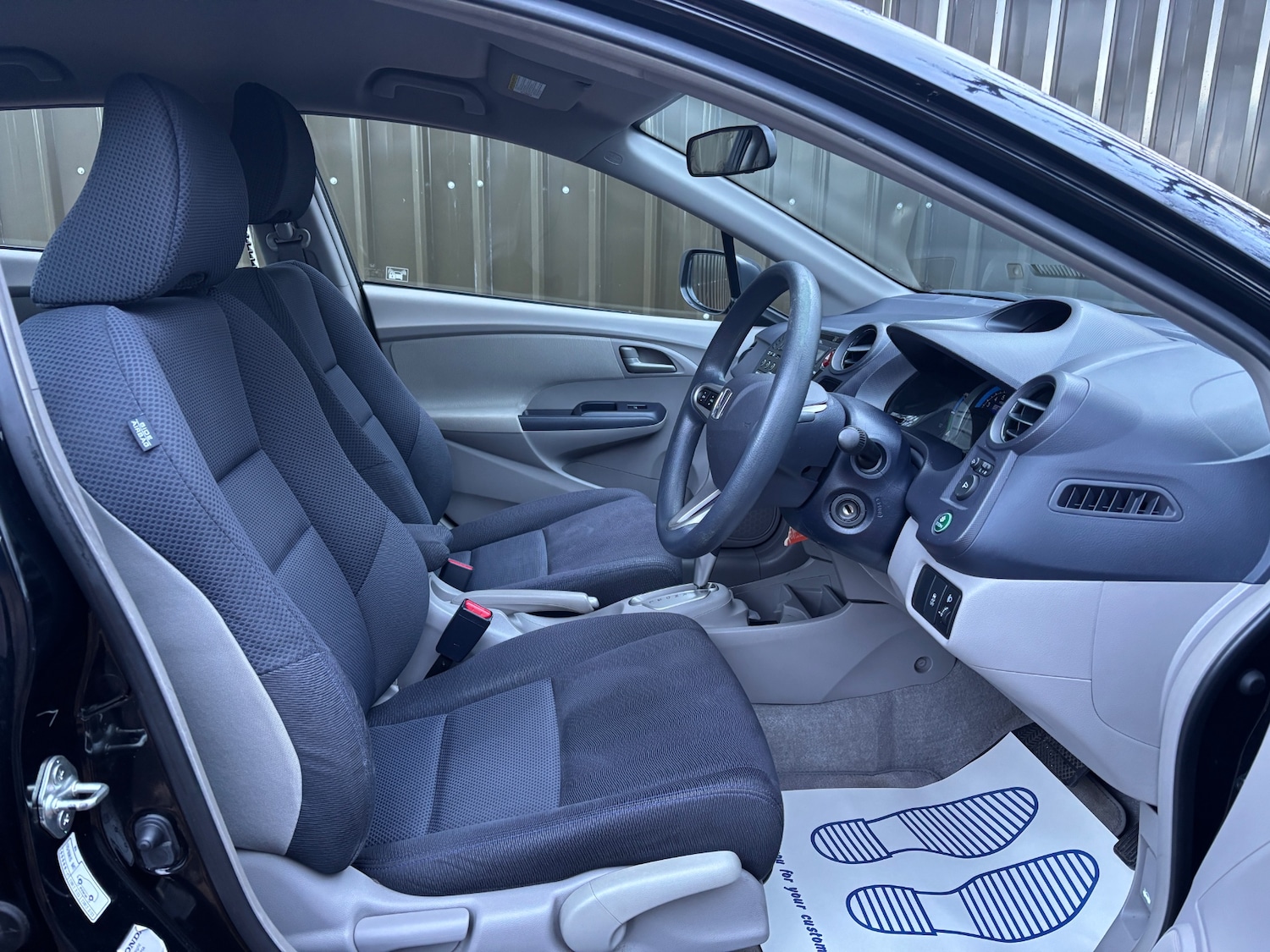 Used Honda Insight 2010 for sale - 76881618: Photo 10