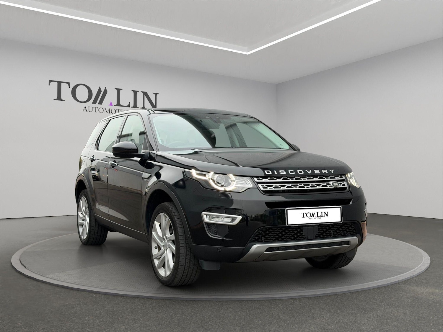 Used Land Rover Discovery Sport 2019 for sale - 76737990: Photo 15