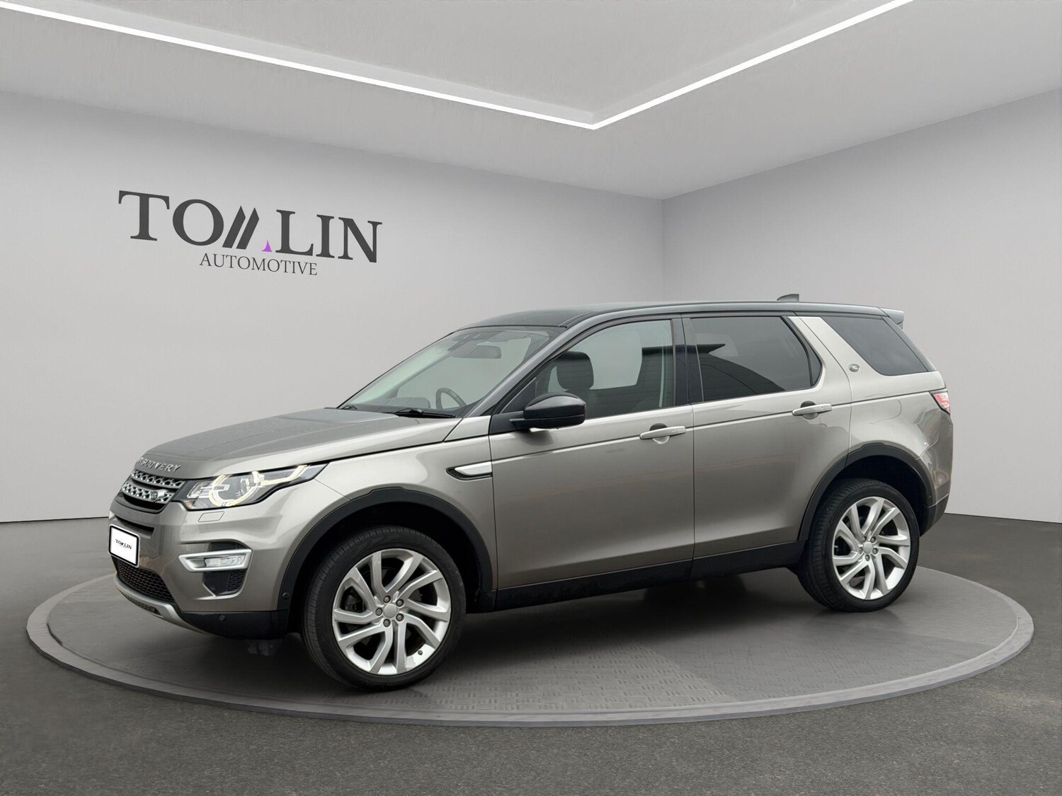 Used Land Rover Discovery Sport 2018 for sale - 77523778: Photo 24