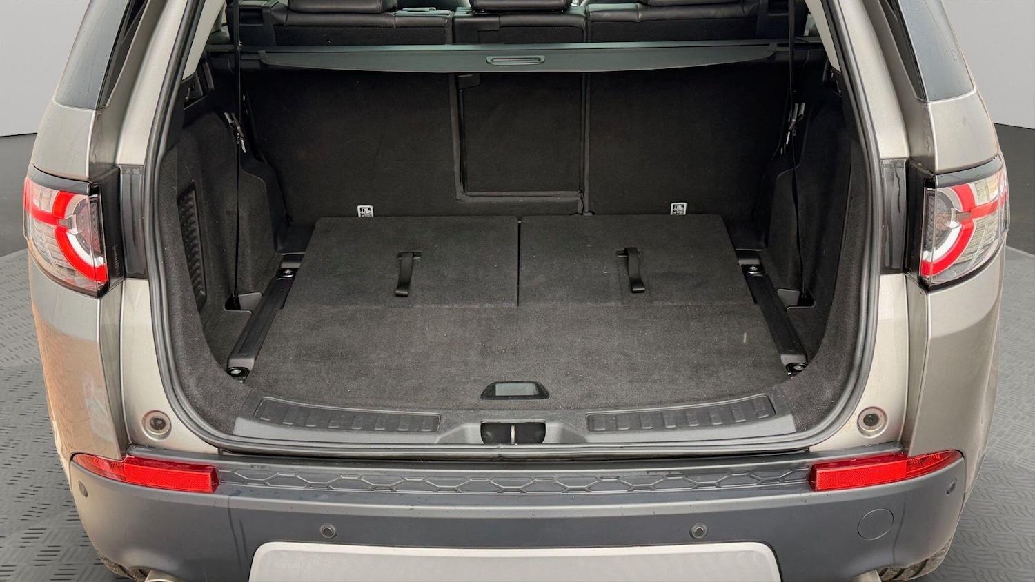 Used Land Rover Discovery Sport 2018 for sale - 77523778: Photo 27