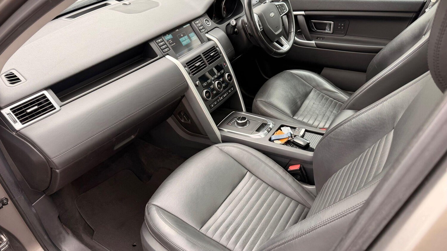 Used Land Rover Discovery Sport 2018 for sale - 77523778: Photo 30