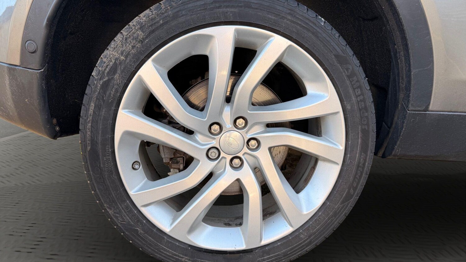 Used Land Rover Discovery Sport 2018 for sale - 77523778: Photo 38