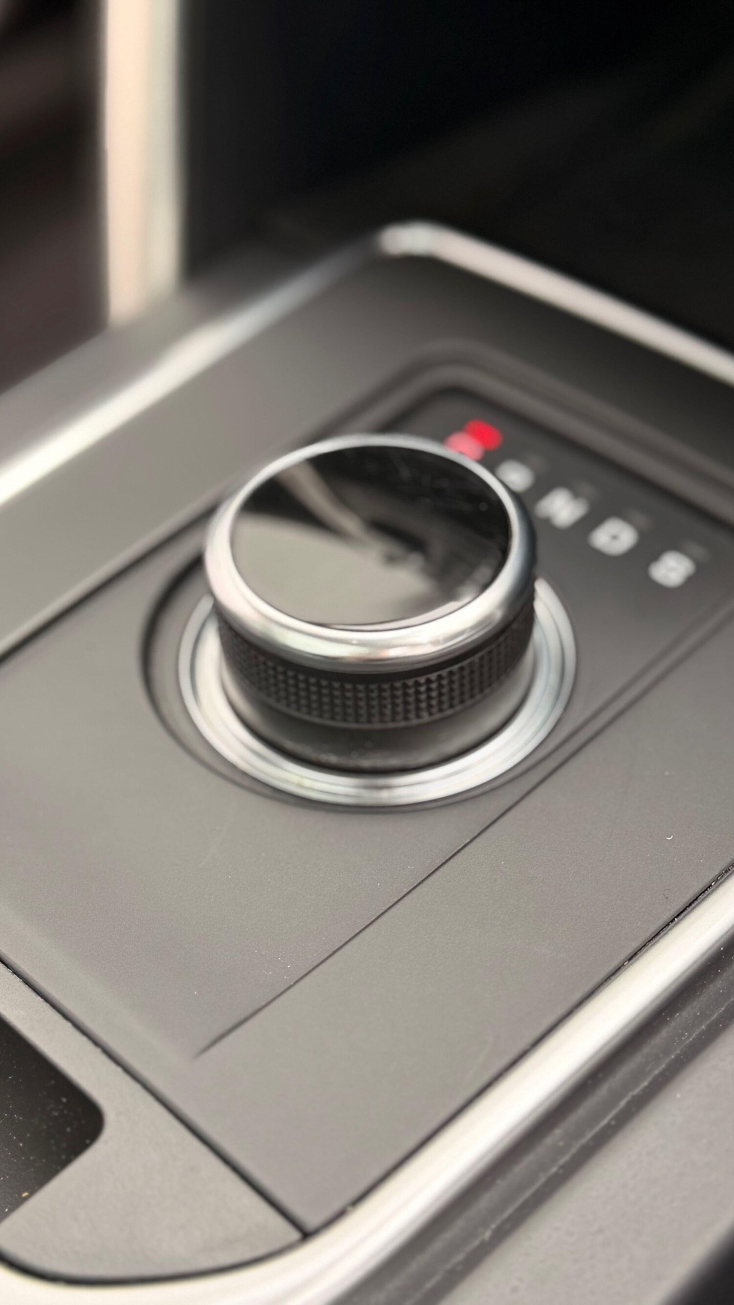 Used Land Rover Discovery Sport 2018 for sale - 77523778: Photo 42