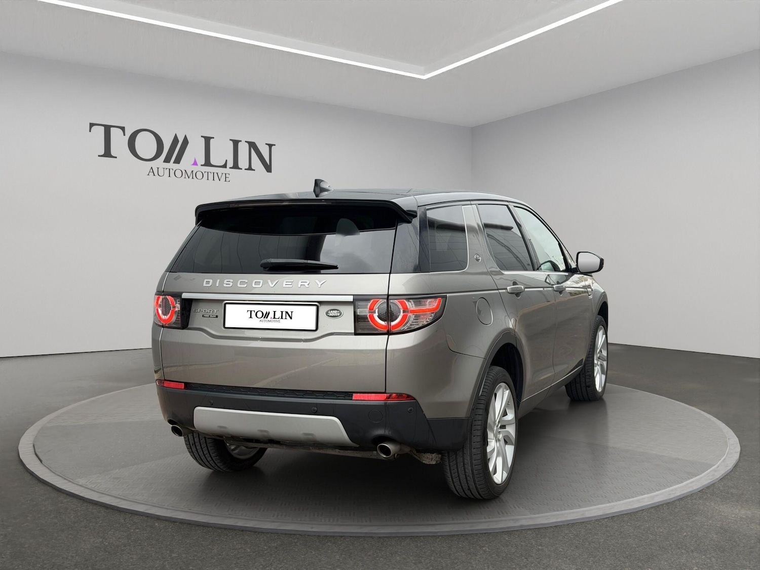 Used Land Rover Discovery Sport 2018 for sale - 77523778: Photo 9