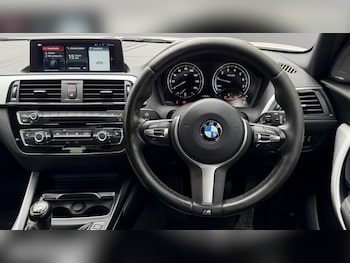Used BMW 1 Series 2019 for sale - 76737994: Photo