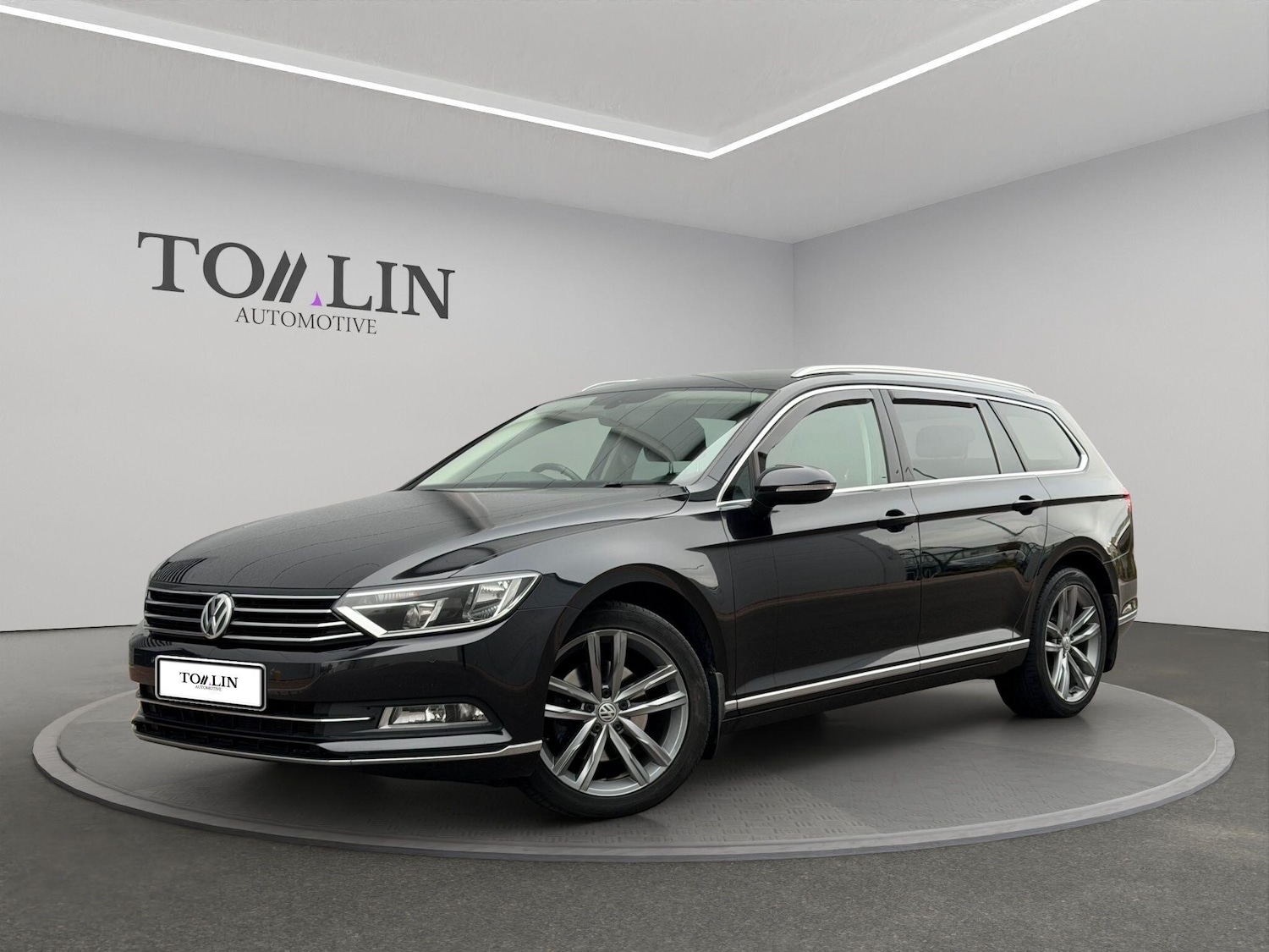 Used Volkswagen Passat 2016 for sale - 76737995: Photo 1