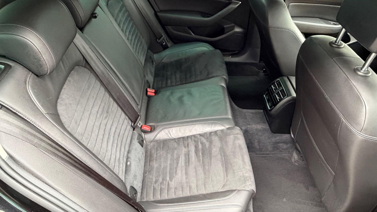 Used Volkswagen Passat 2016 for sale - 76737995: Photo 17