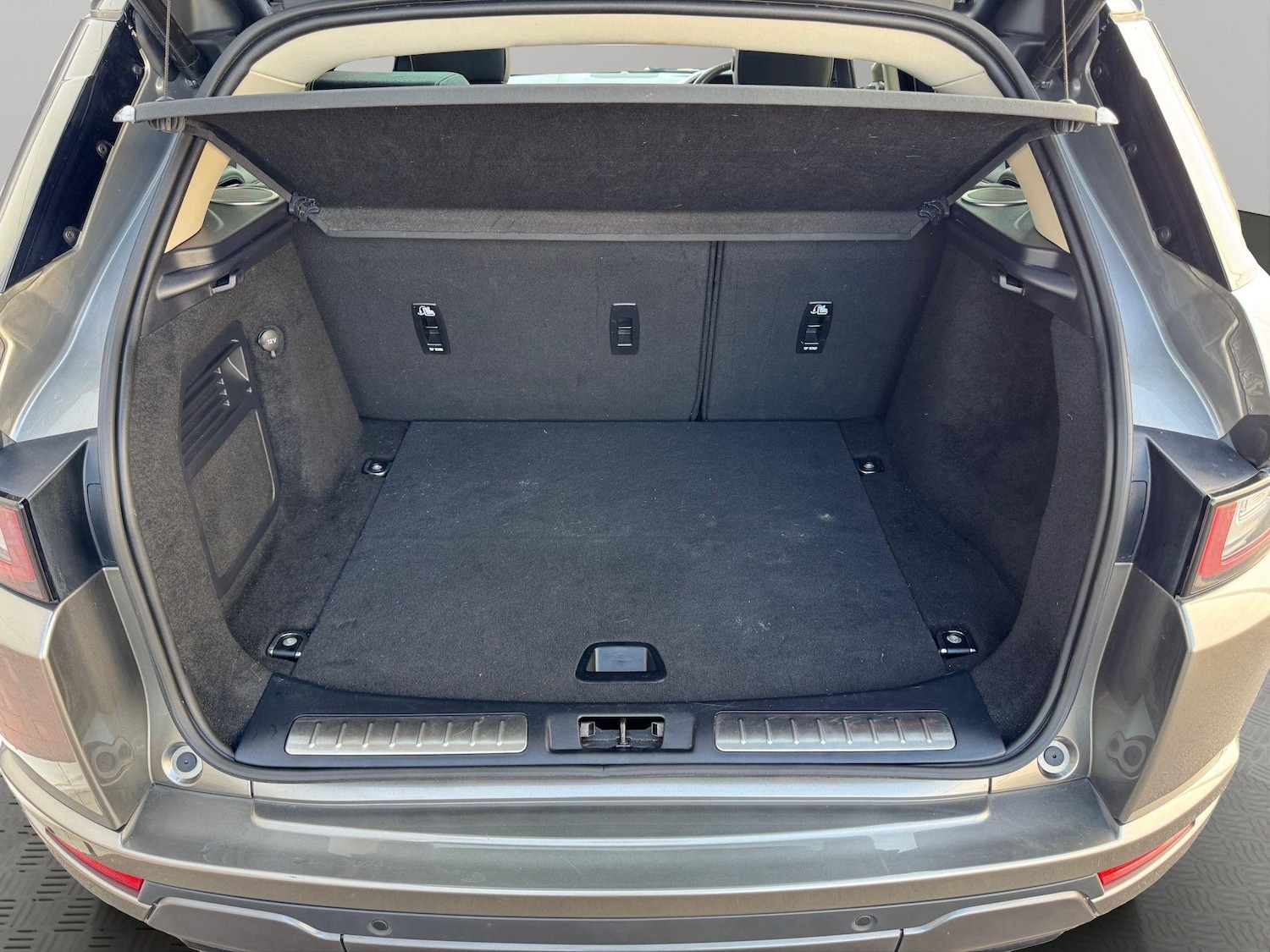 Used Land Rover Range Rover Evoque 2018 for sale - 76899353: Photo 21