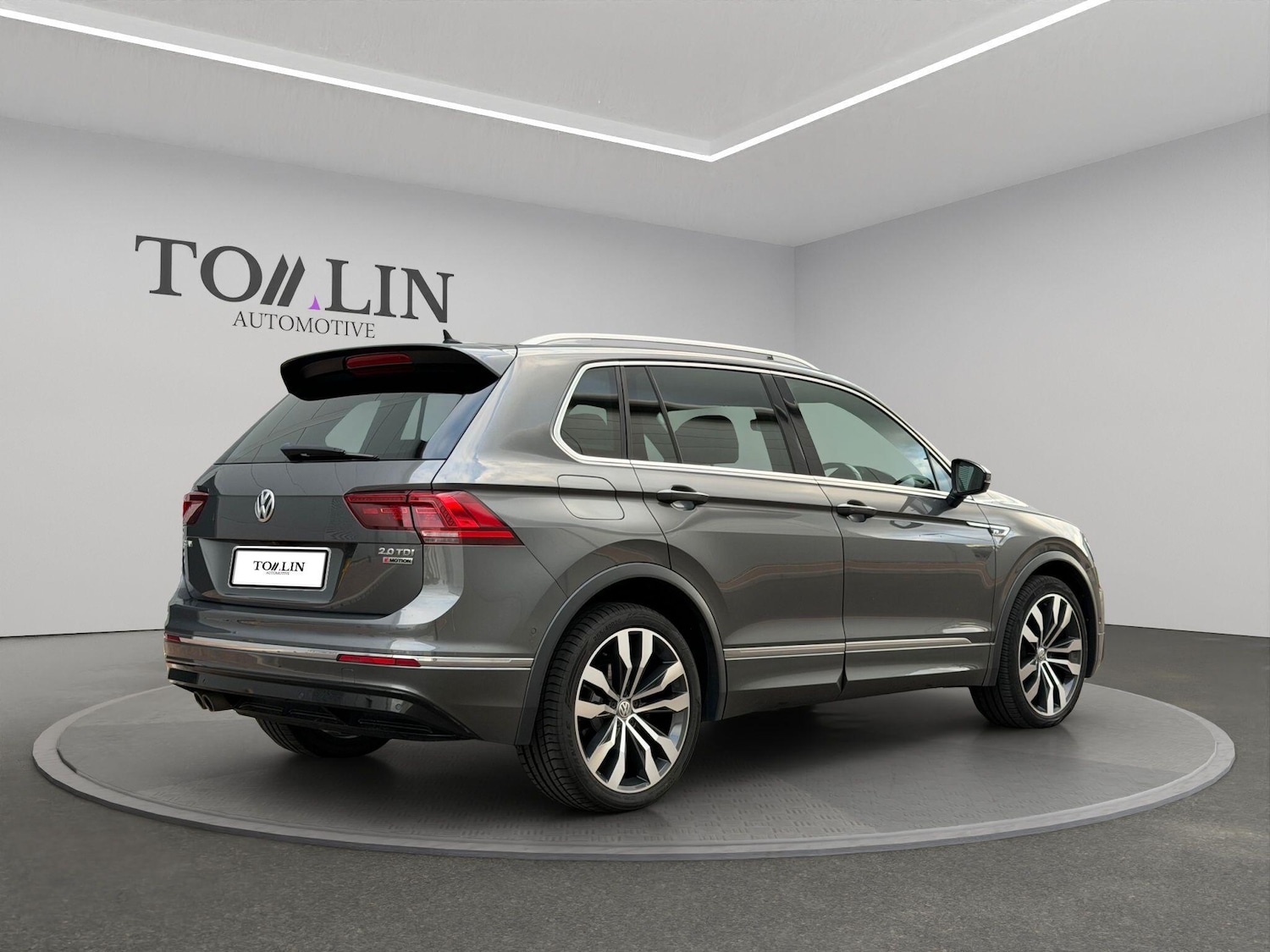 Used Volkswagen Tiguan 2017 for sale - 76737993: Photo 11