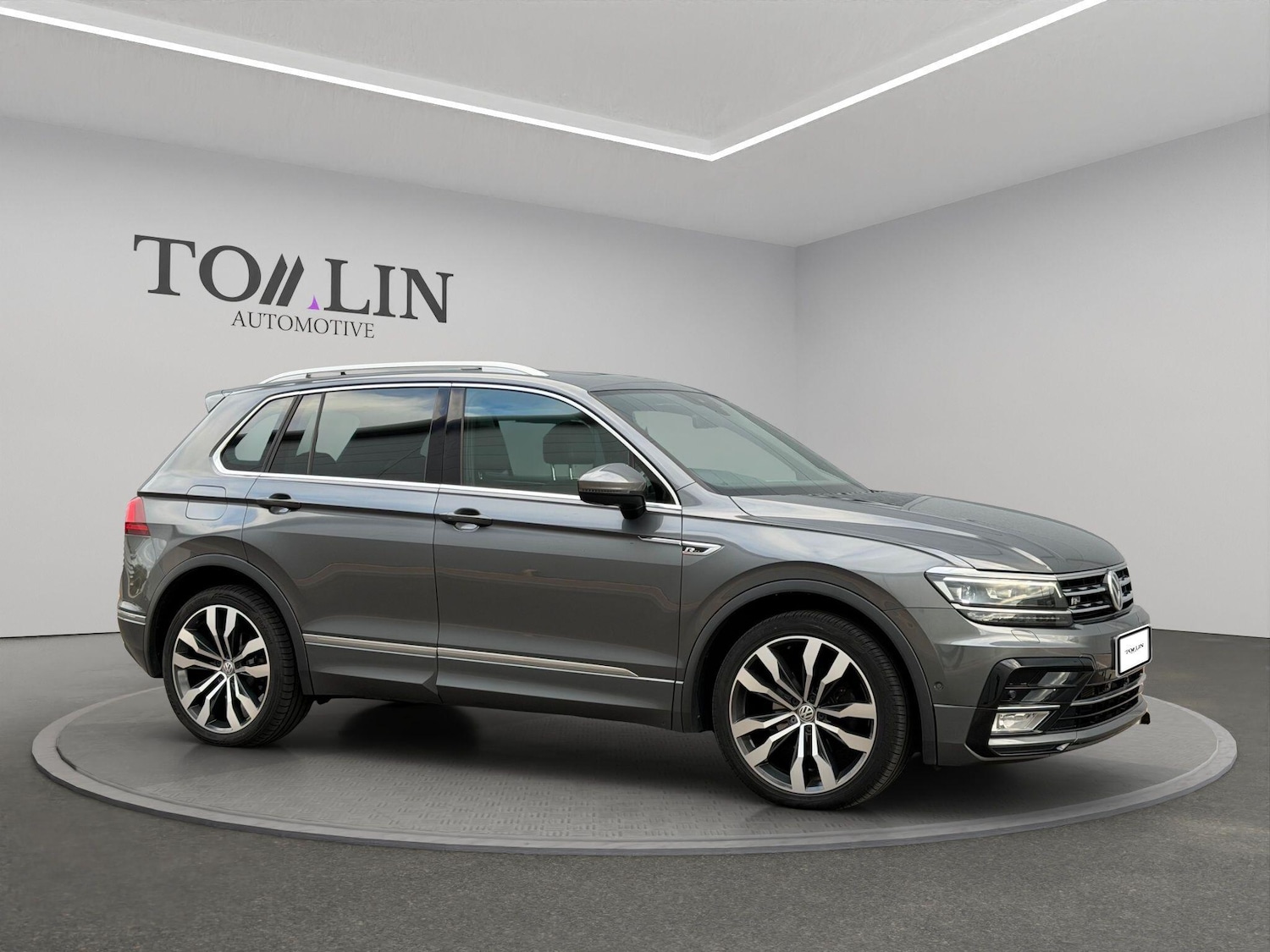 Used Volkswagen Tiguan 2017 for sale - 76737993: Photo 15