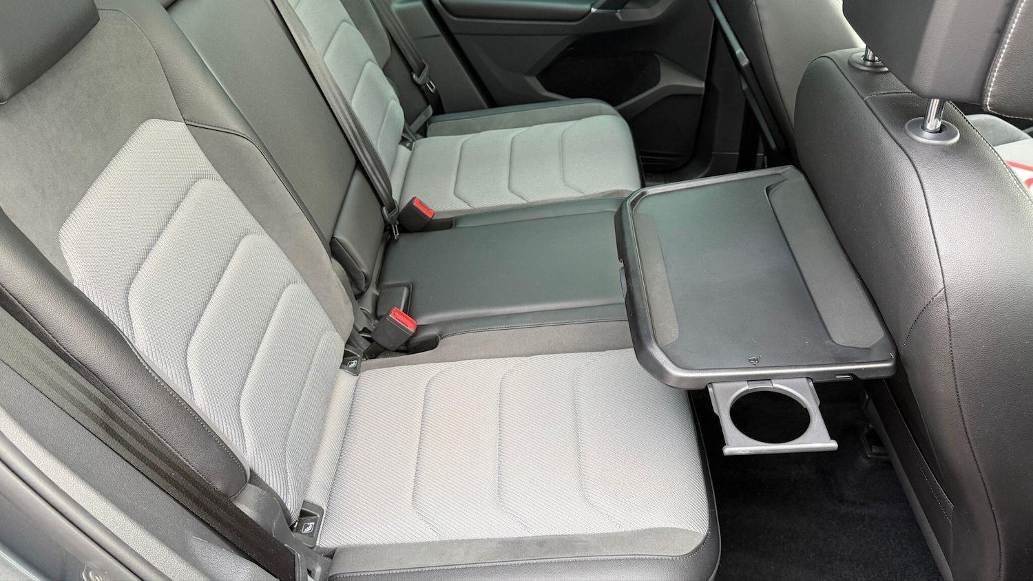 Used Volkswagen Tiguan 2017 for sale - 76737993: Photo 25