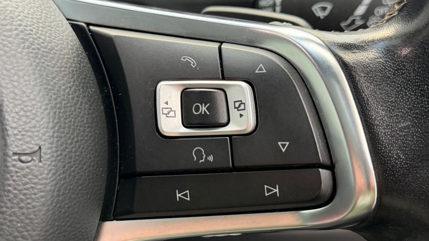 Used Volkswagen Tiguan 2017 for sale - 76737993: Photo 44