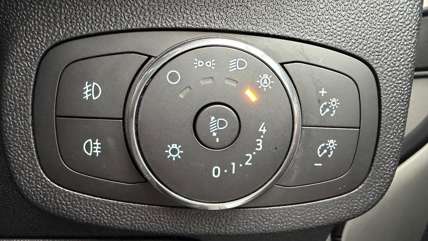 Used Ford Fiesta for sale - 78100701: Photo 37