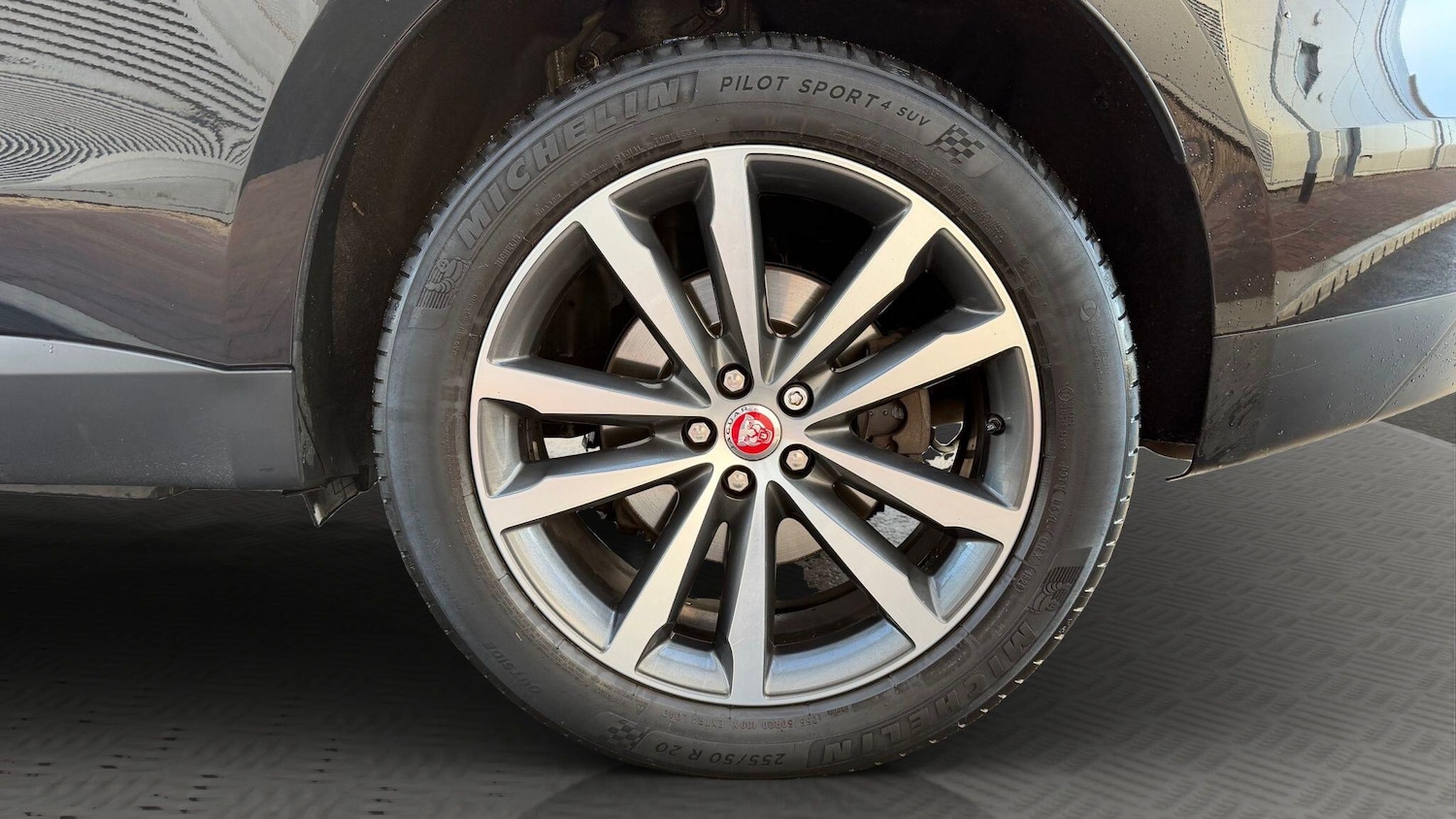 Used Jaguar F-Pace 2017 for sale - 76742914: Photo 34