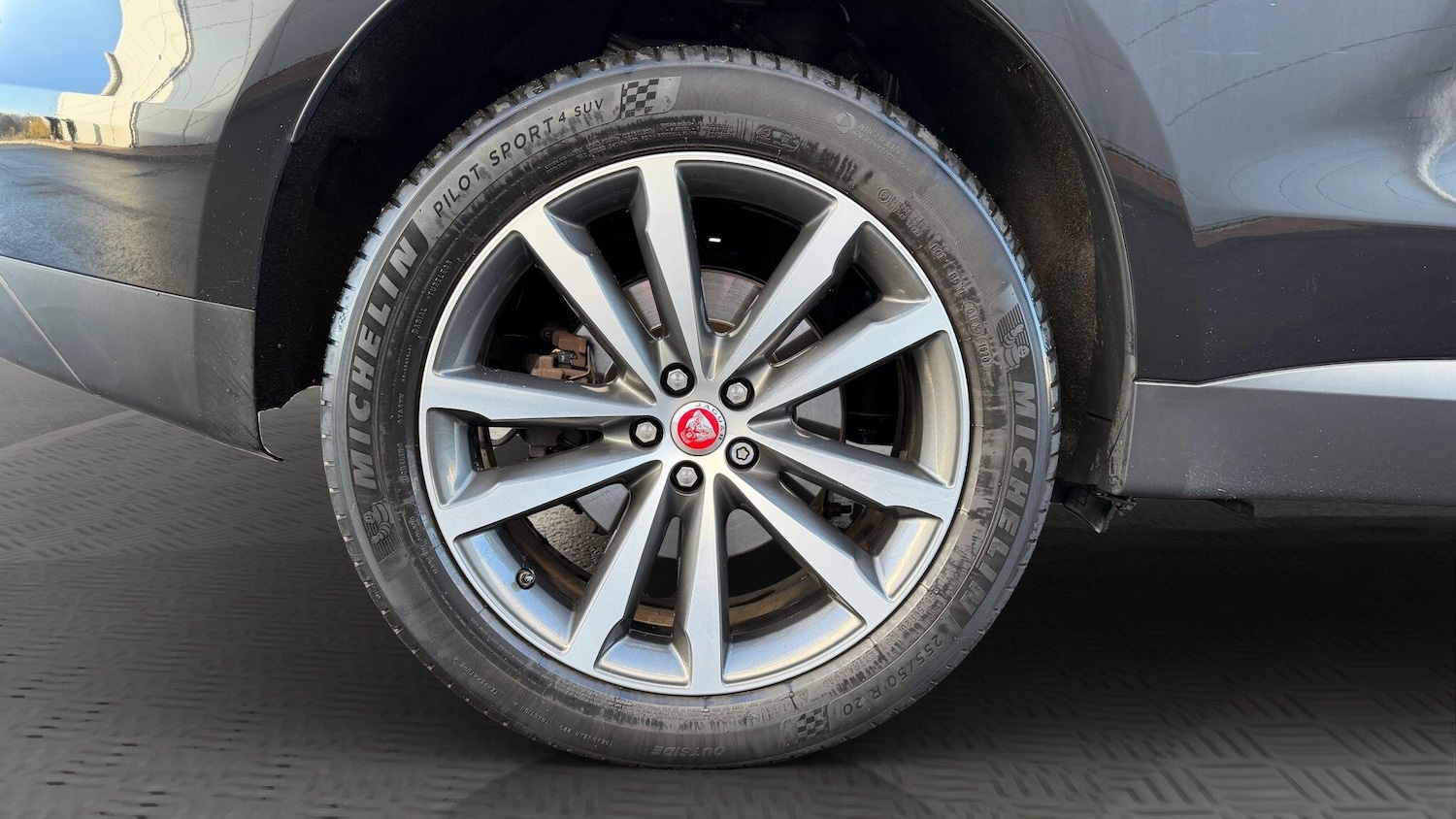 Used Jaguar F-Pace 2017 for sale - 76742914: Photo 35