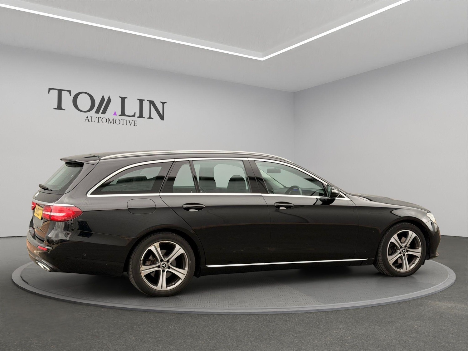 Used Mercedes-Benz E Class 2019 for sale - 77599073: Photo 12