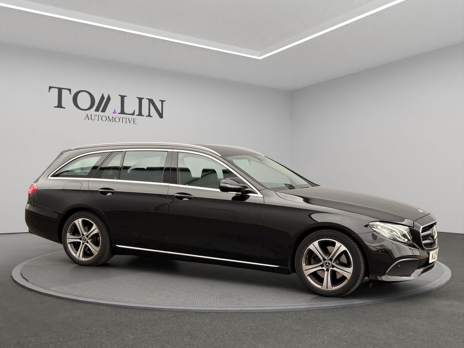 Used Mercedes-Benz E Class 2019 for sale - 77599073: Photo 14