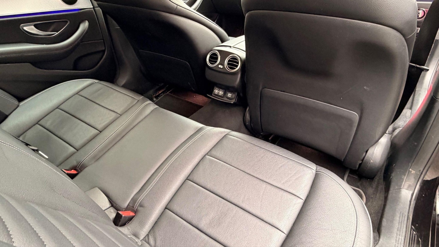 Used Mercedes-Benz E Class 2019 for sale - 77599073: Photo 30