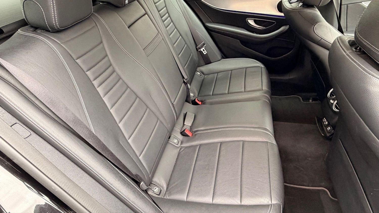 Used Mercedes-Benz E Class 2019 for sale - 77599073: Photo 33