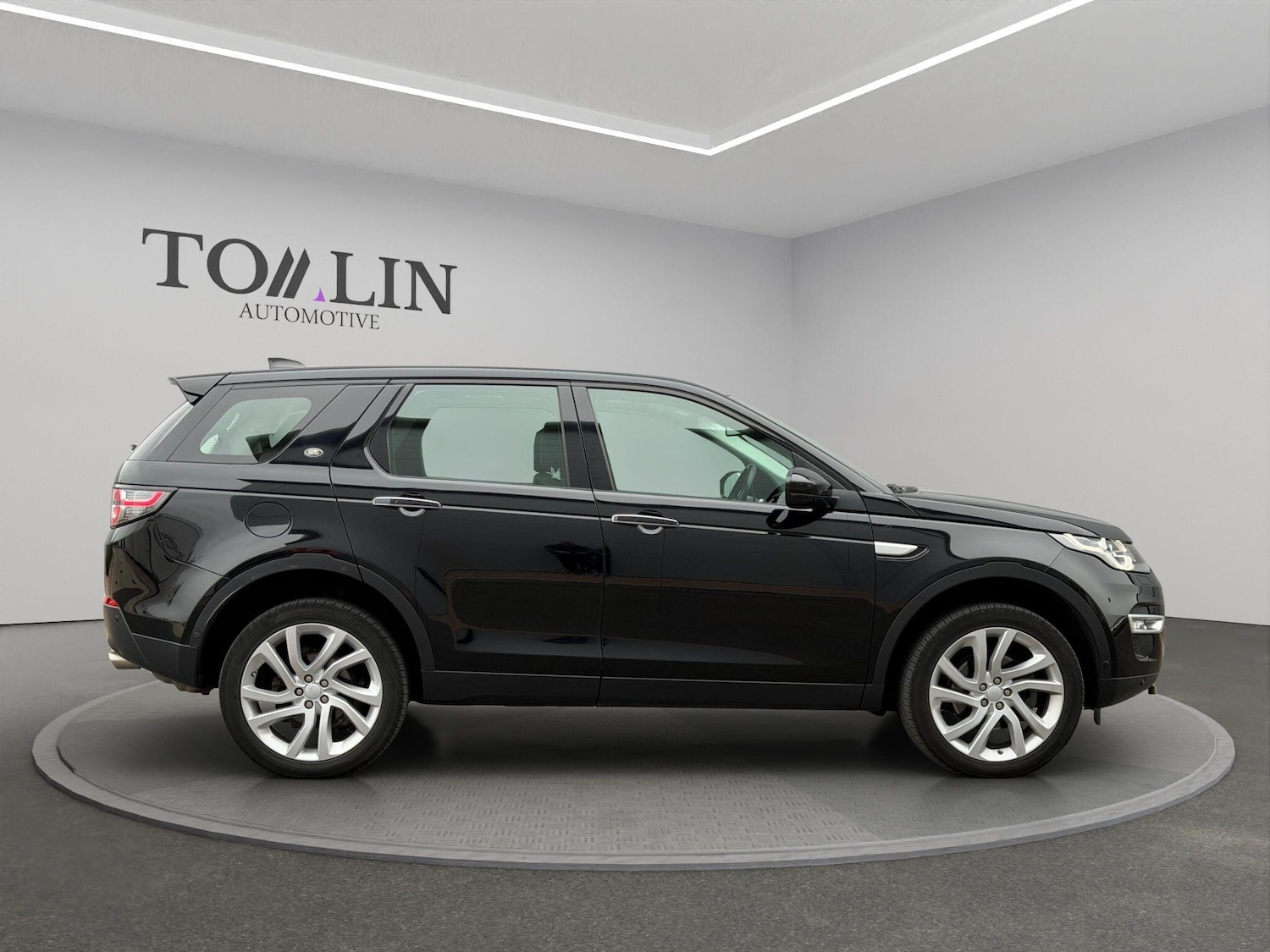 Used Land Rover Discovery Sport for sale - 76997458: Photo 14