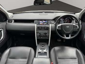 Used Land Rover Discovery Sport 2019 for sale - 76997458: Photo