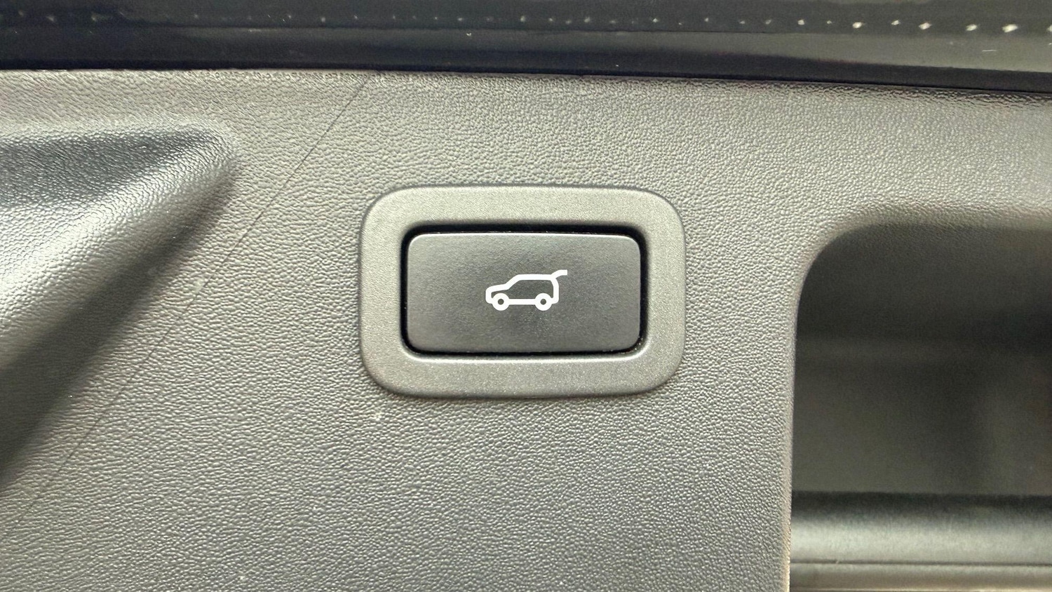 Used Land Rover Discovery Sport for sale - 76997458: Photo 43