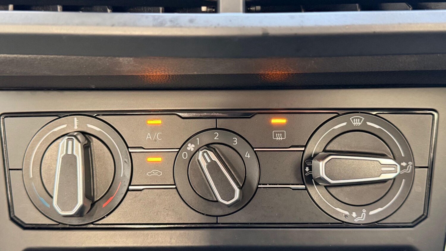 Used Volkswagen Polo 2023 for sale - 77683828: Photo 29