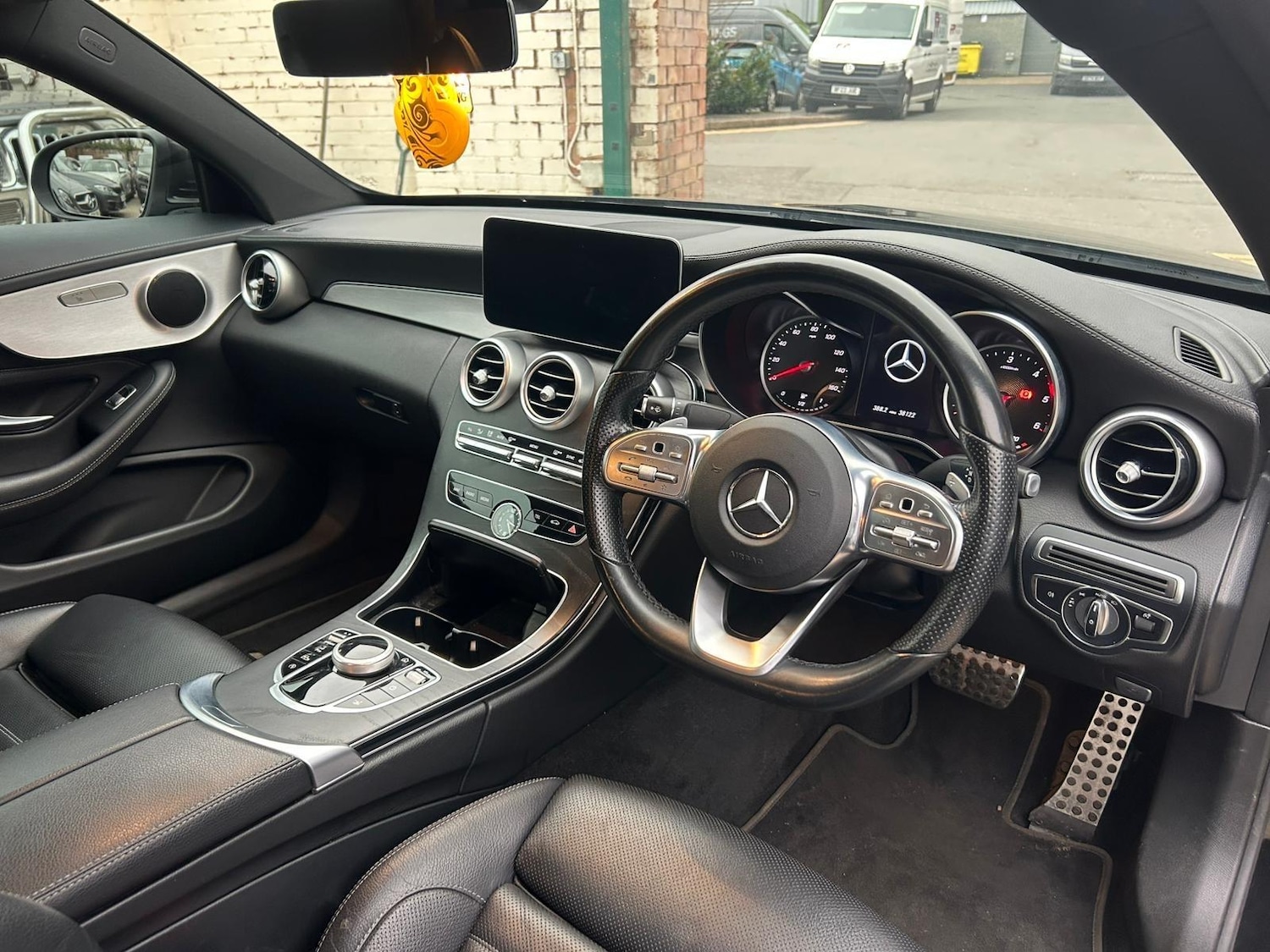 Used Mercedes-Benz C Class 2021 for sale - 77597618: Photo 9