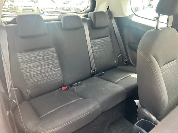 Used Peugeot 208 2012 for sale - 75279356: Photo 11