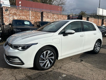 Used Volkswagen Golf 2022 for sale - 76326118: Photo