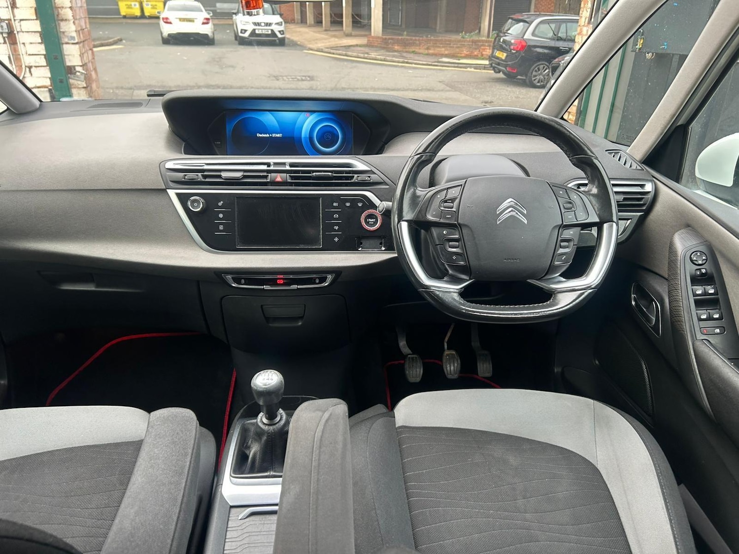 Used Citroen C4 Grand Picasso 2014 for sale - 76592615: Photo 11