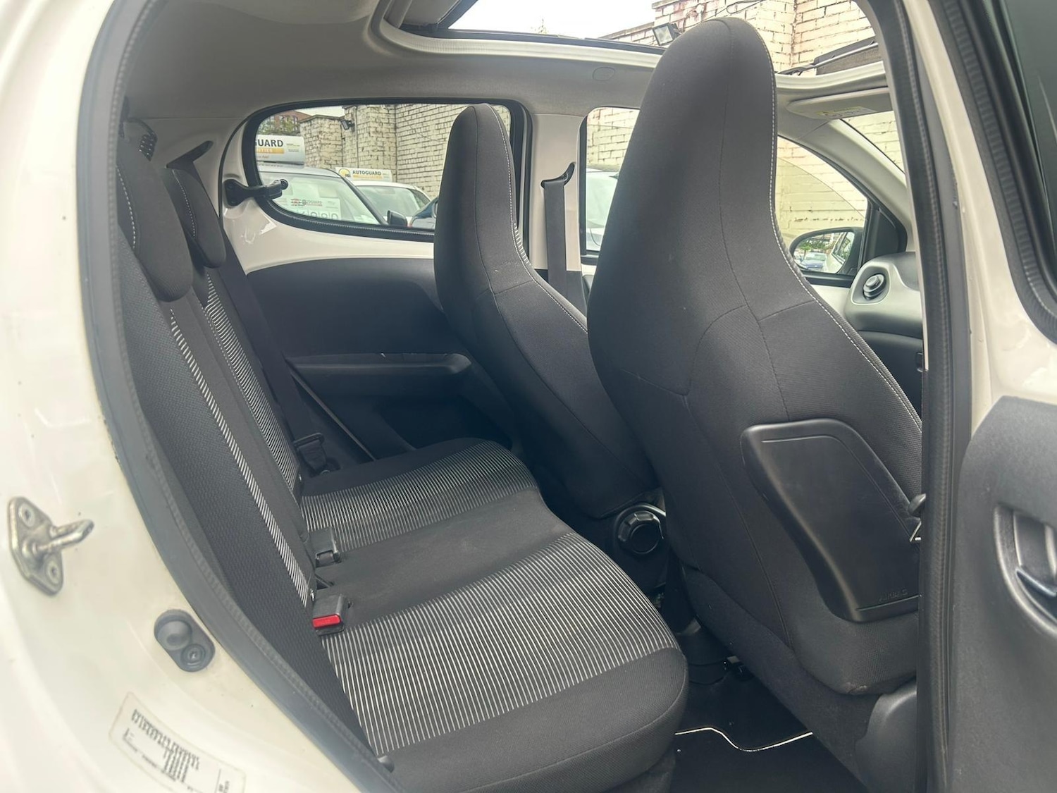 Used Peugeot 108 2017 for sale - 76995656: Photo 13