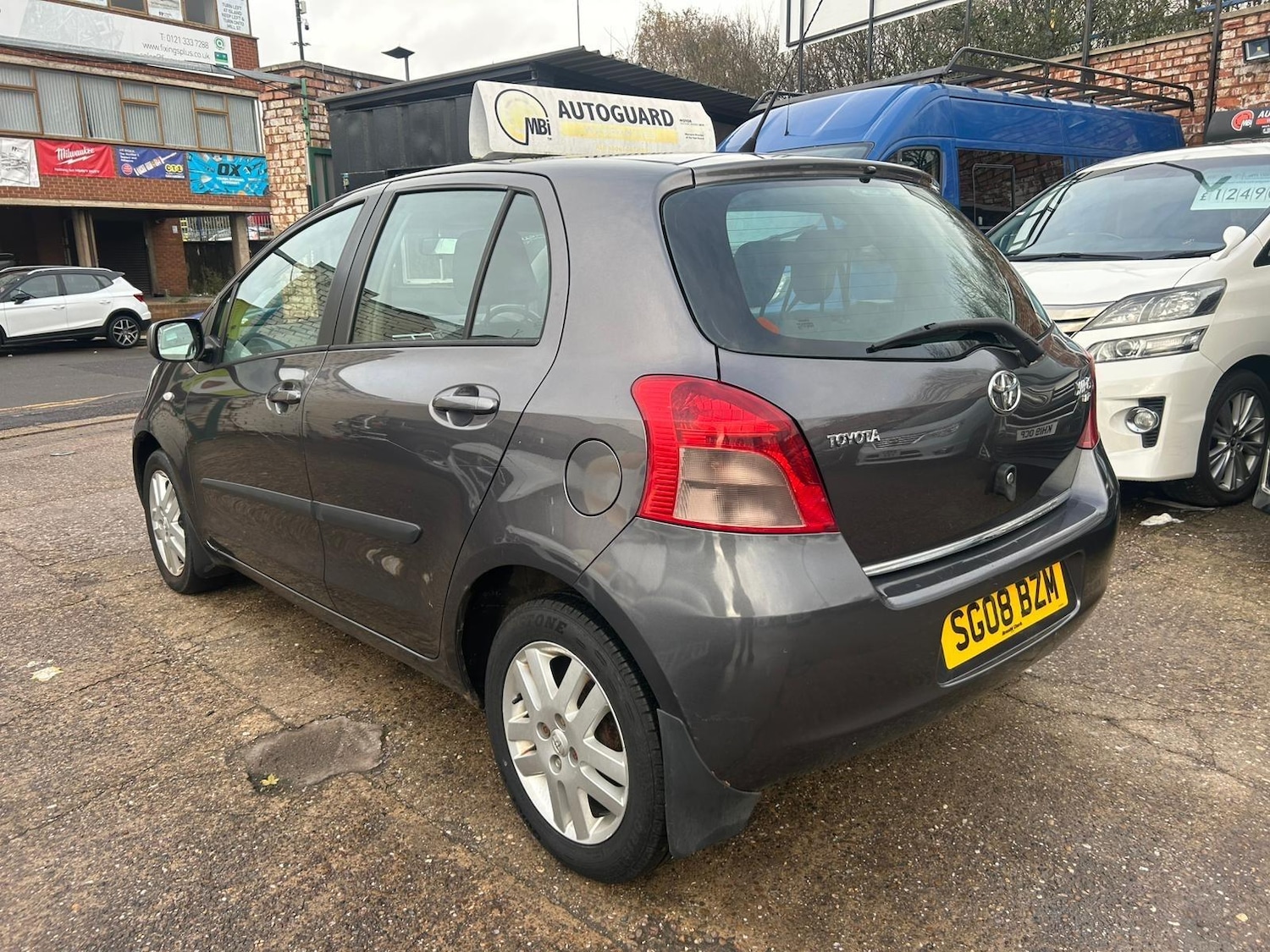 Used Toyota Yaris 2008 for sale - 76728390: Photo 4