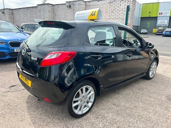 Used Mazda Mazda2 2011 for sale - 79472345: Photo