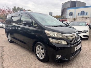2025 (12) - 2.4 PETROL AUTOMATIC 5-Door
