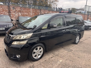 Used Toyota Vellfire 2012 for sale - 76306610: Photo