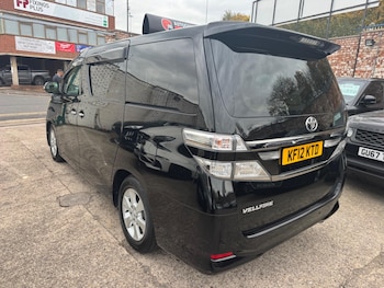 Used Toyota Vellfire 2012 for sale - 76306610: Photo