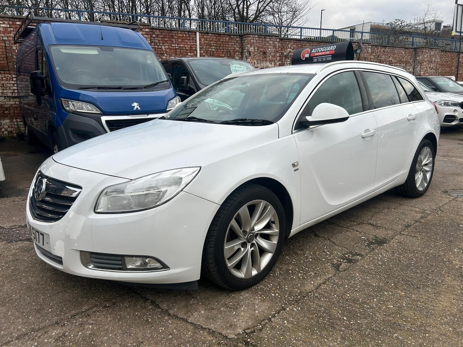 Used Vauxhall Insignia 2013 for sale - 77484115: Photo 3