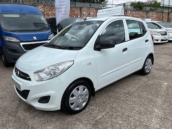 Used Hyundai i10 2013 for sale - 78492122: Photo