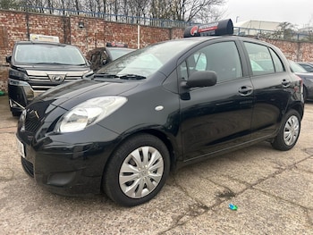 Used Toyota Yaris 2009 for sale - 76472132: Photo