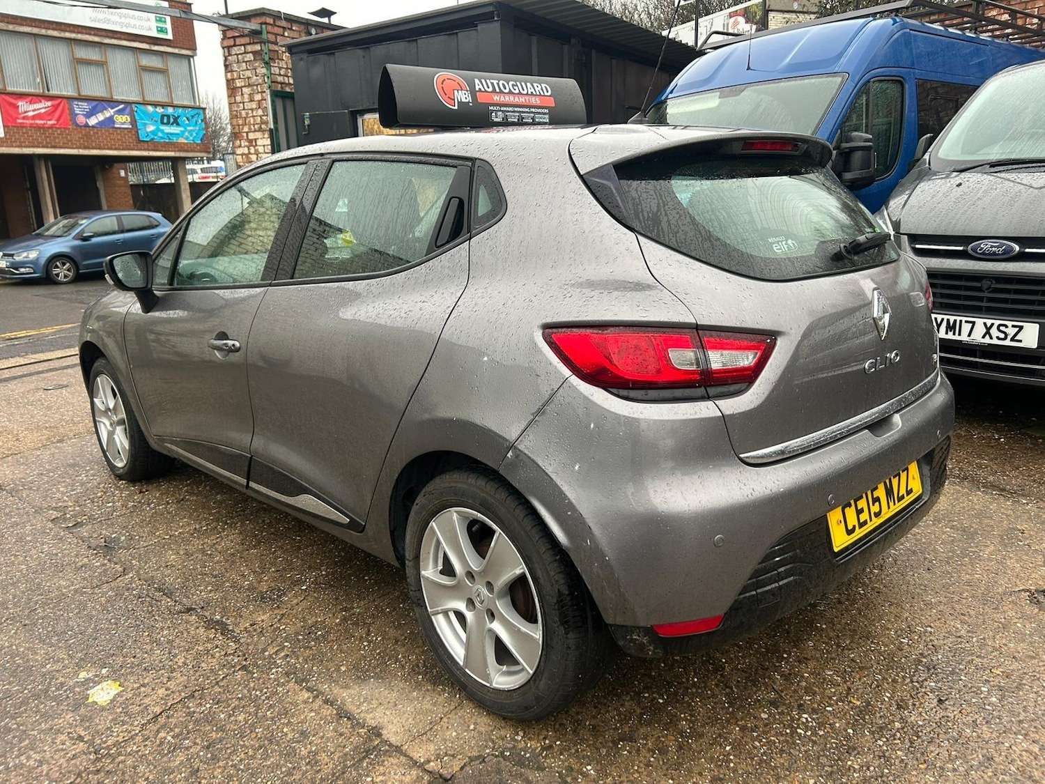 Used Renault Clio 2015 for sale - 77479145: Photo 4