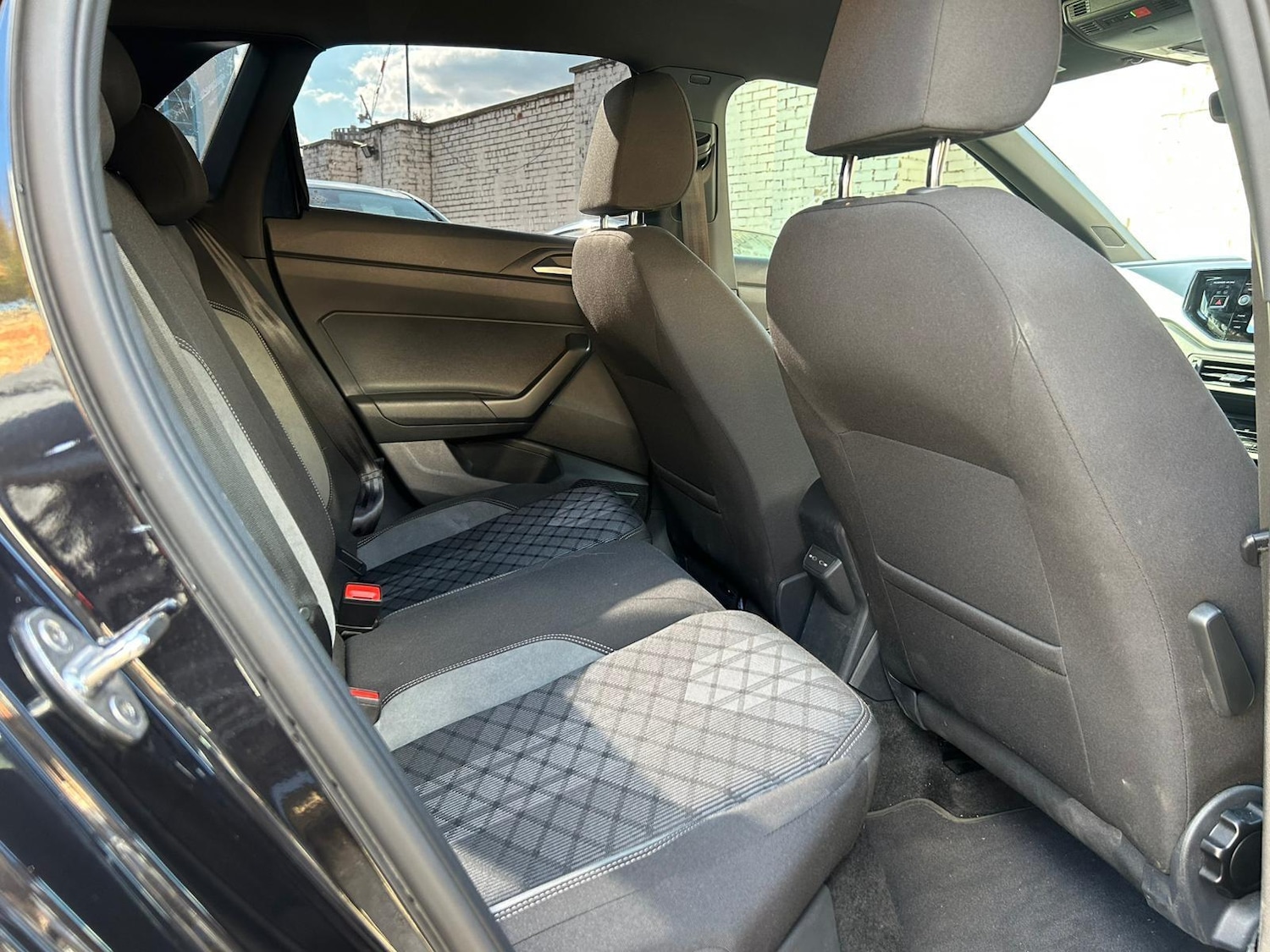 Used Volkswagen Polo 2024 for sale - 76042303: Photo 13