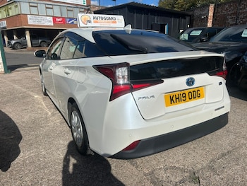 Used Toyota Prius 2025 for sale - 76122173: Photo 4
