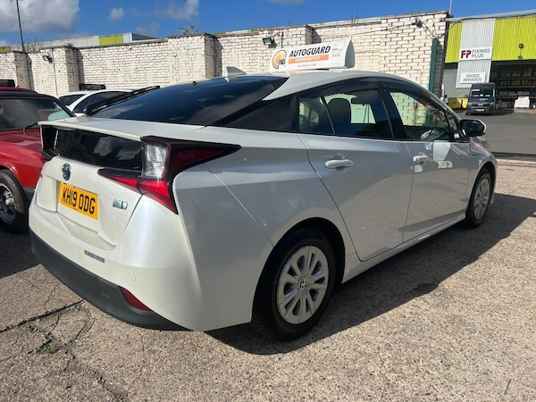 Used Toyota Prius 2025 for sale - 76122173: Photo 5