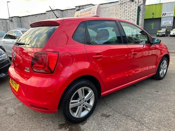 Used Volkswagen Polo 2016 for sale - 77074778: Photo