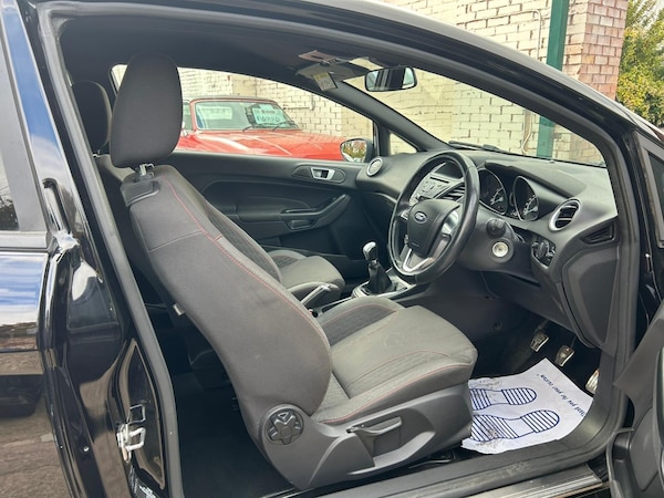Used Ford Fiesta 2017 for sale - 76239310: Photo 10