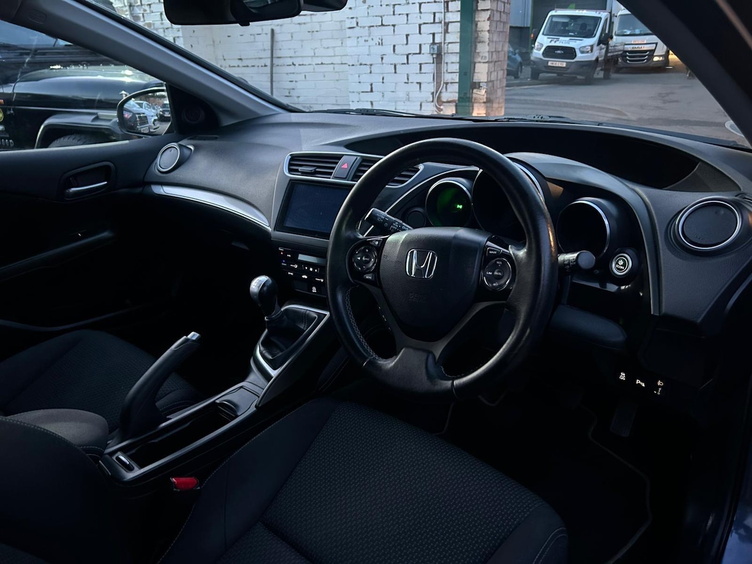 Used Honda Civic 2017 for sale - 77290720: Photo 10