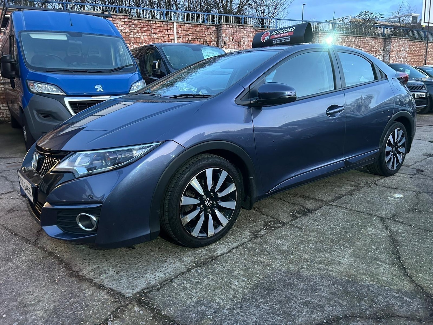 Used Honda Civic 2017 for sale - 77290720: Photo 3