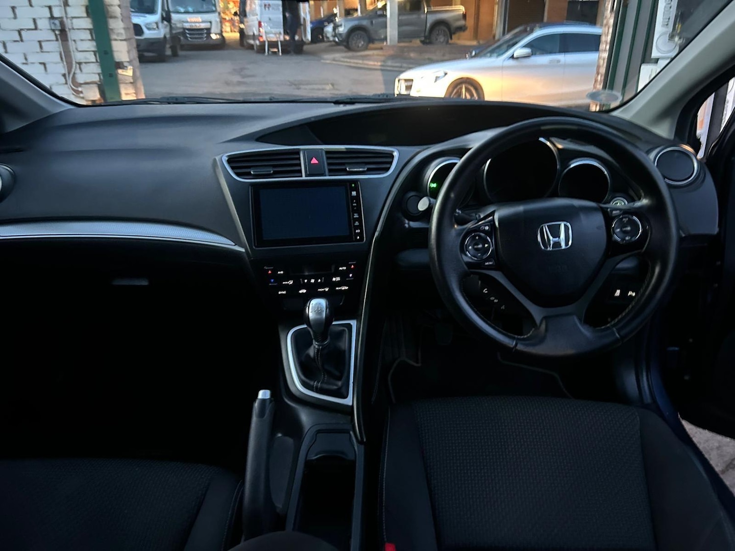 Used Honda Civic 2017 for sale - 77290720: Photo 9